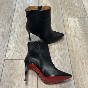 Christian Louboutin So Kate Leather Red Sole Booties Black Leather 38 EUC